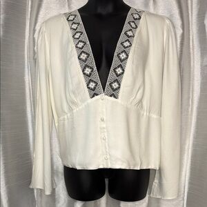 Lovefool New 4X Cream Pleated Deep Lacy V Neck Button Up Long Bell Sleeve Blouse
